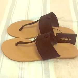 Forever21 Suede Black Thong Sandals